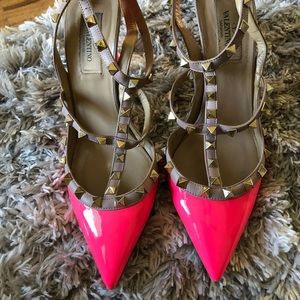 PRICE FIRM‼️Authentic Valentino